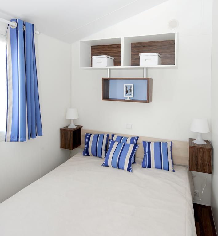 Camping Le Village De La Mer Les Moutiers Ngoại thất bức ảnh